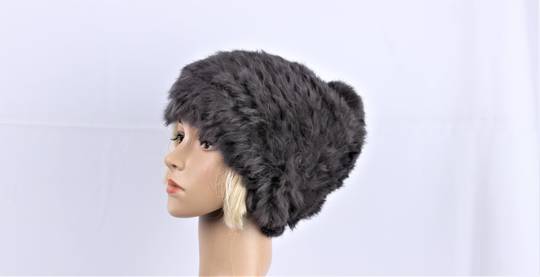 Warm winter genuine fur beanie grey Style: HS4420 GRY